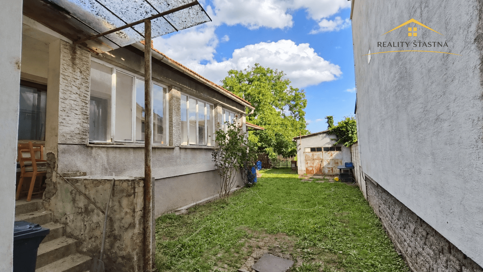 Rodinný dům 5+1 pro bydlení i podnikání – centrum Dubňan 6